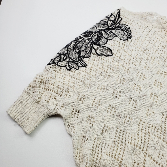 Anthropologie Women Knitted Knotted Embroidered Launa Tunic Sweater Size XS/S - Picture 7 of 12